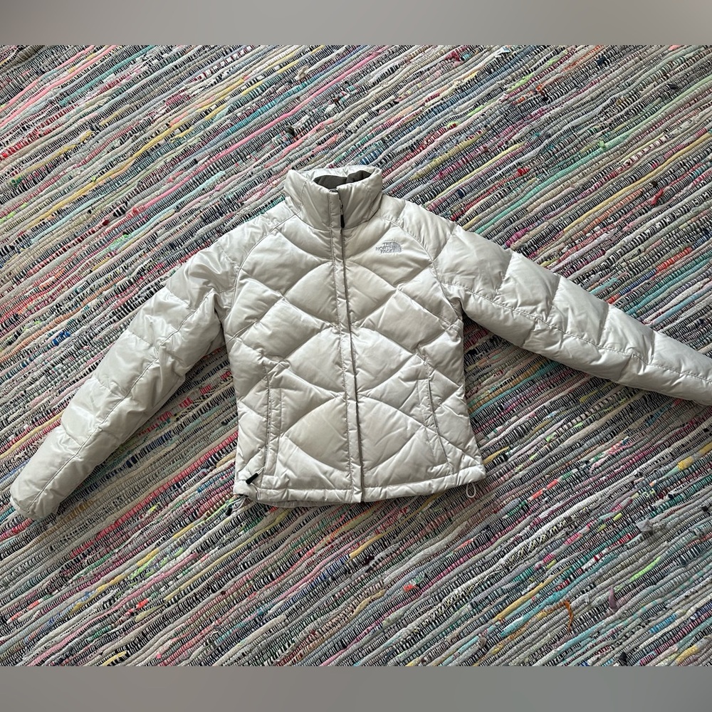 SOLD - North Face Down Puffer Jacket - off white size XS